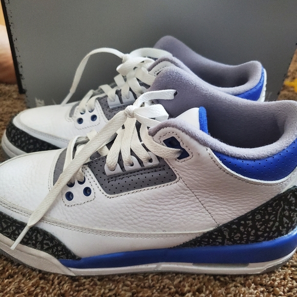 Retro Jordan 3 - Picture 4 of 4